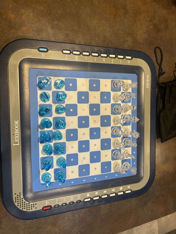 Jeux d’échecs  électronique
