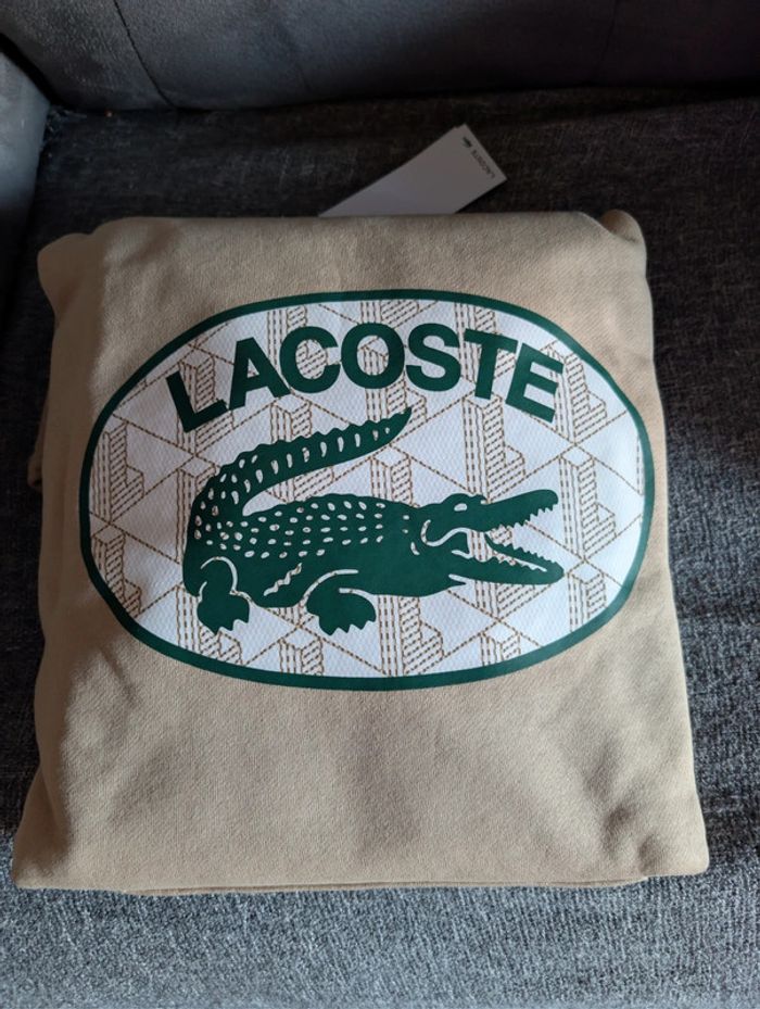 Sweat beige à capuche Lacoste 4XL neuf - photo numéro 3