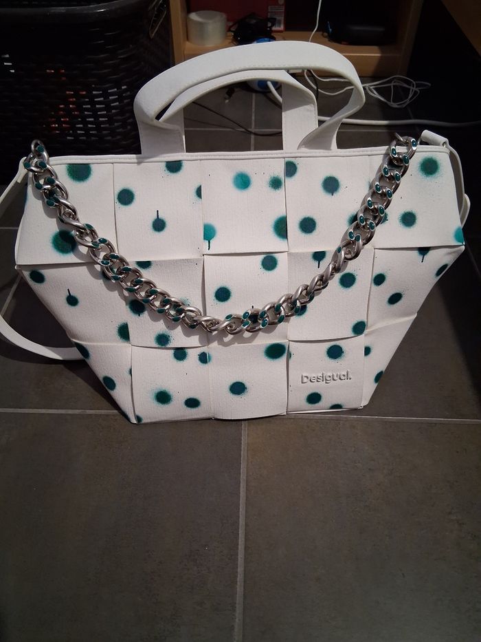 Véritable sac desigual