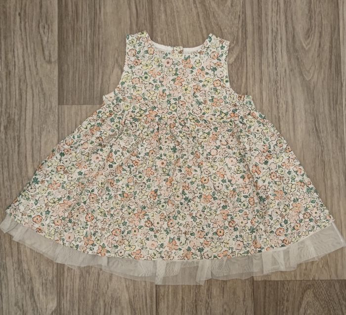 Robe a fleurs - photo numéro 2