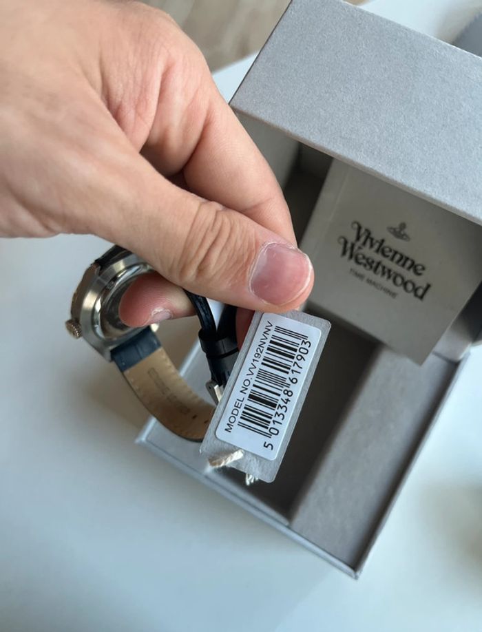 Montre Vivienne Westwood - photo numéro 4