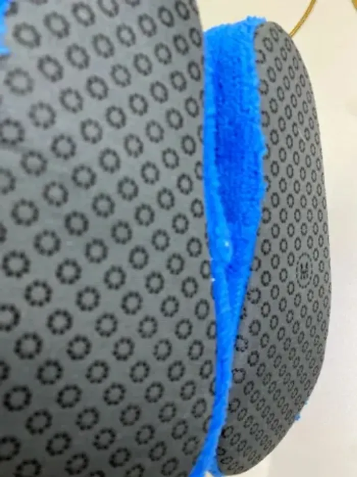 Chaussons chaud garçon (neuf) - Taille 32/33 - photo numéro 4