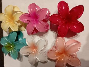 Pinces à cheveux en forme de fleur 