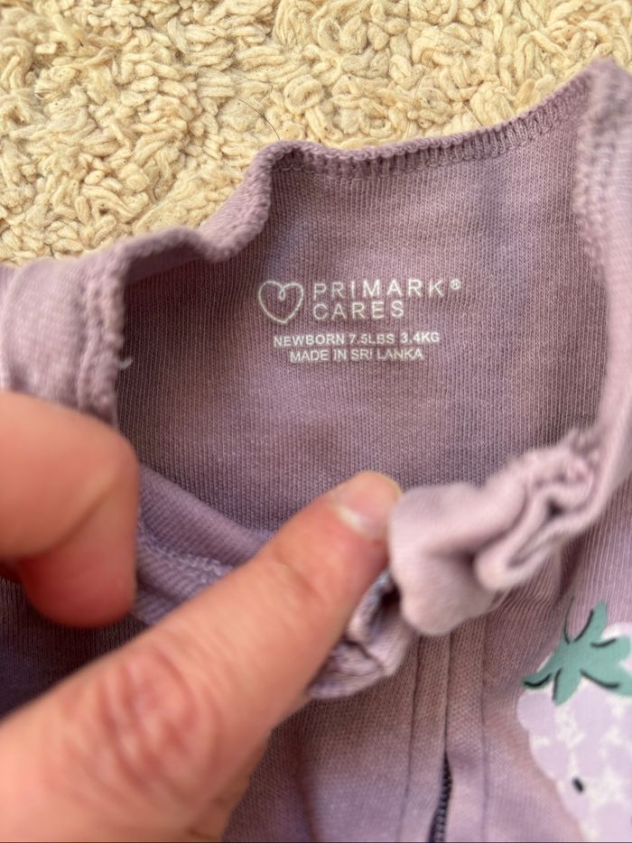 Lot de 2 pyjamas grenouillères  manches longues taille naissance primark - photo numéro 2