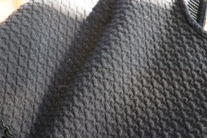 Robe Naf Naf noire à paillettes - photo numéro 2