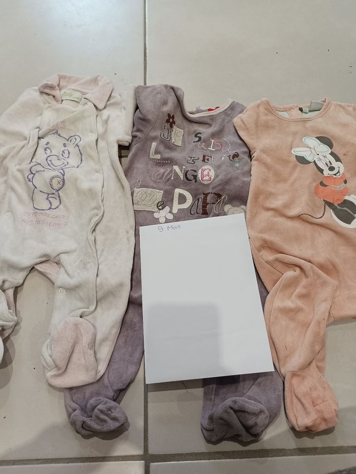 Vêtements fille taille 9 mois - photo numéro 2