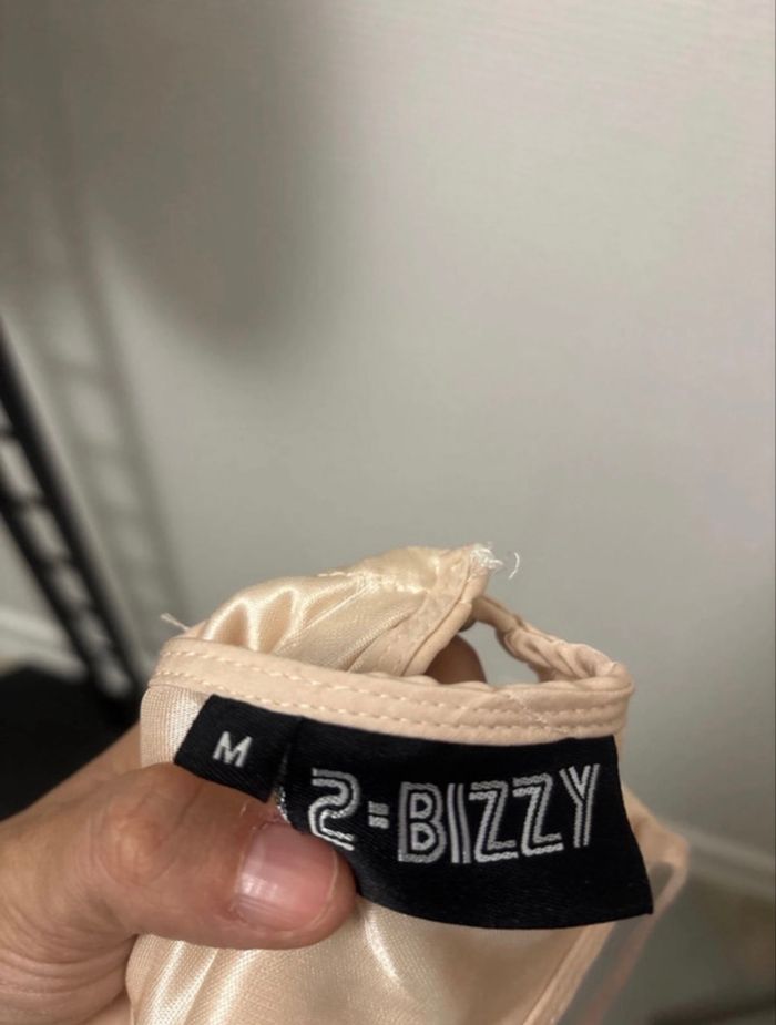 Robe effet satiné nacré - photo numéro 4