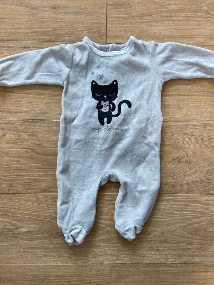 Pyjama chat