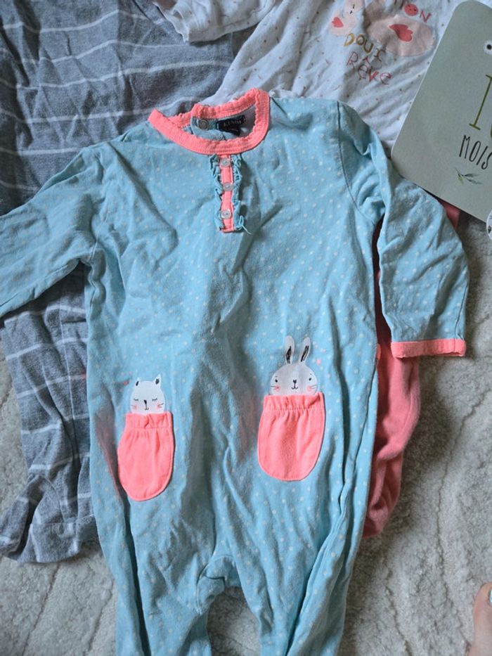 Pyjama bébé 18 mois - photo numéro 2