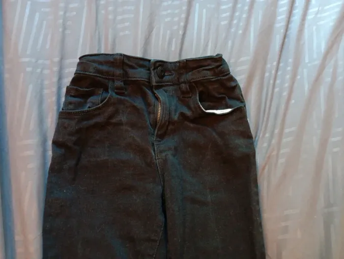 Jeans noir 8 ans - photo numéro 2