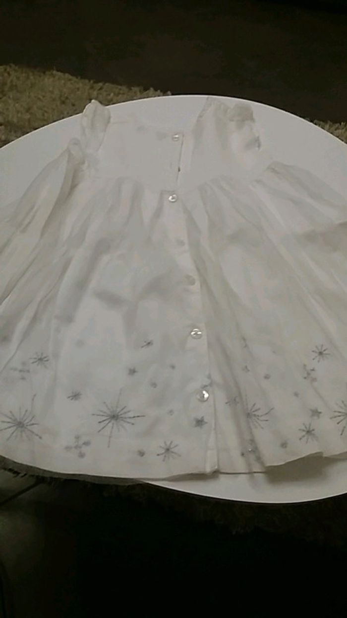 Robe blanche Vertbaudet 2 ans - photo numéro 4