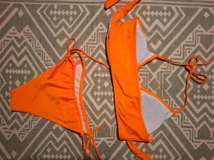 Maillot de bain 2 pièces - photo numéro 2