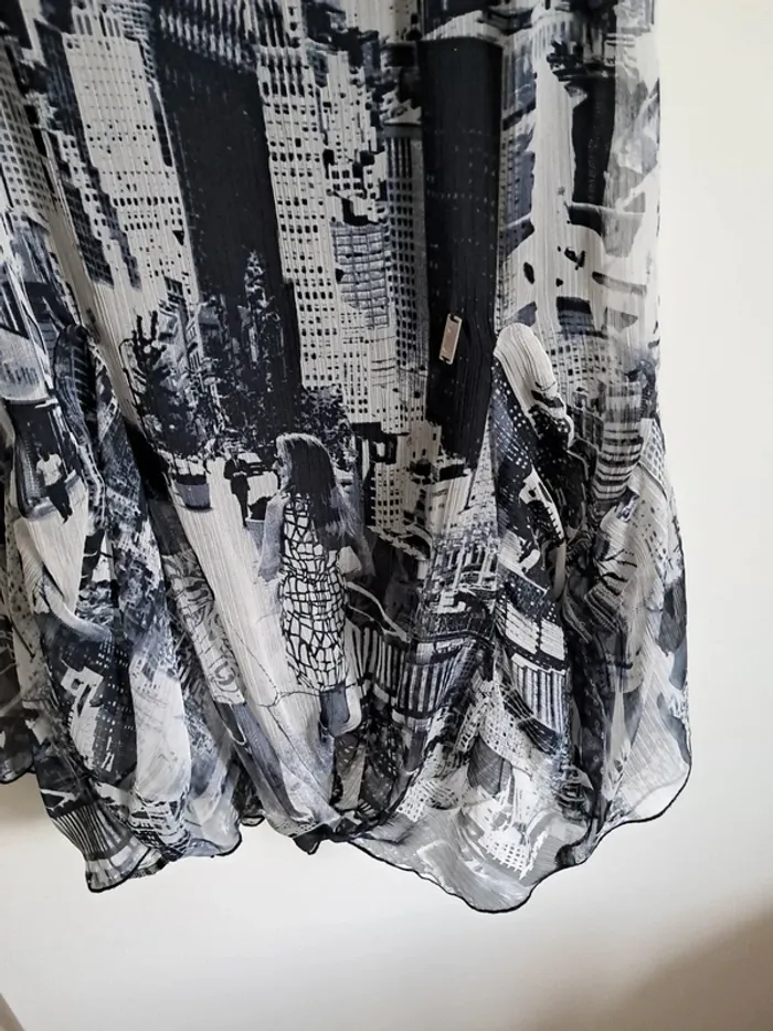 Robe la voila - photo numéro 2