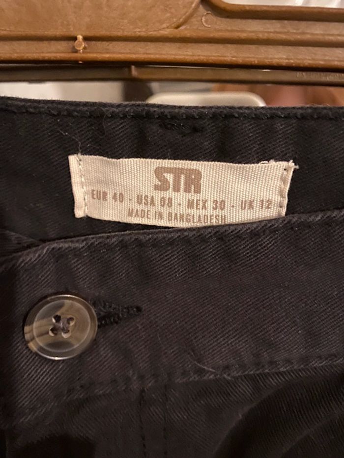 Pantalon cargo Stradivarius - photo numéro 2