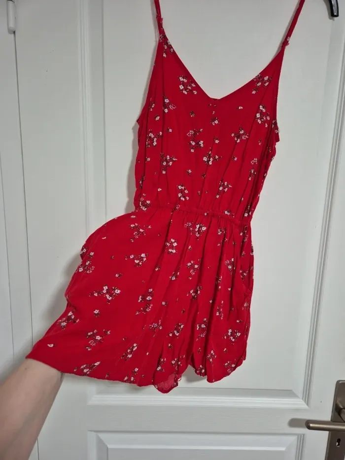 combishort a bretelles rouge a fleurs h&m - photo numéro 3