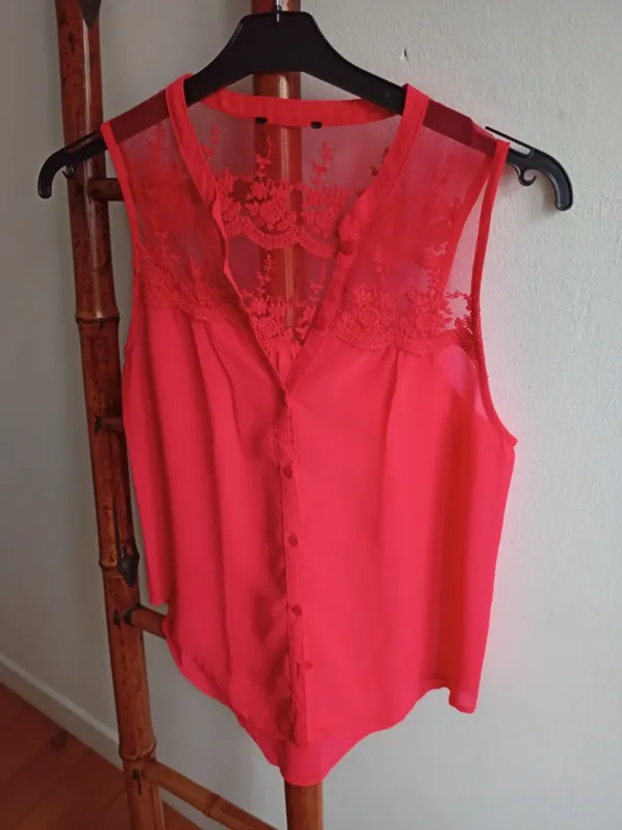 Blouse dentelle