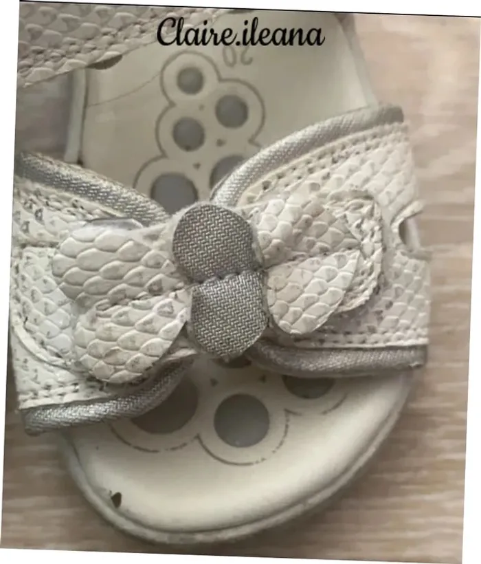 🛑chaussure bébé chicco🛑T20 - photo numéro 4