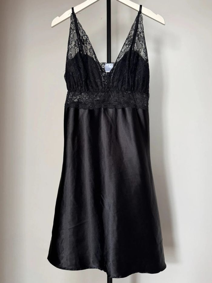 Nuisette noire