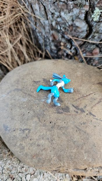 Super petite figurine Pokemon Nintendo lucario