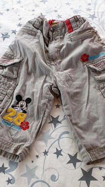 Short taille 98 mickey