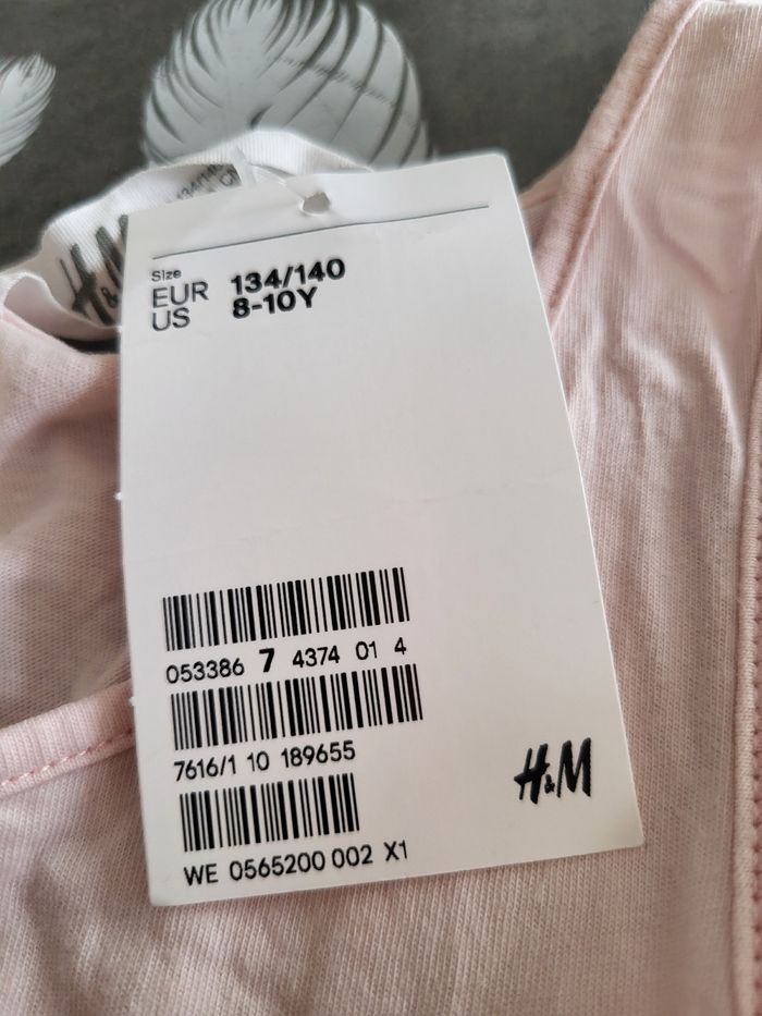Robe neuve avec étiquette 🏷 taille 8 / 10 ans - photo numéro 3