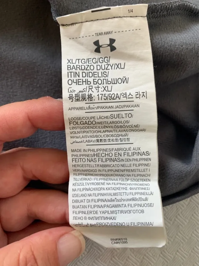 Haut de sport zippé Under Armour ESPN Collège Basketball - photo numéro 6