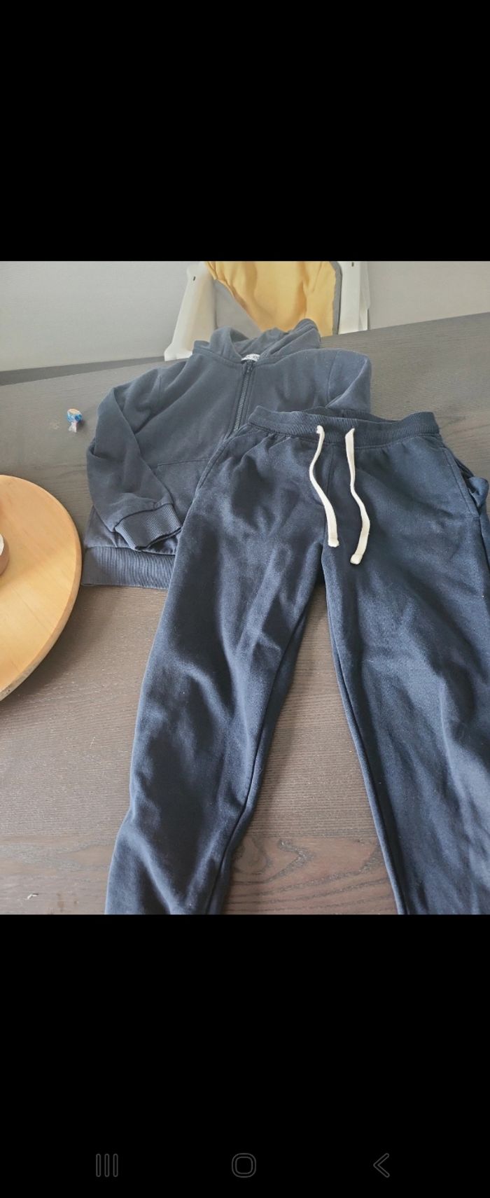 Jogging ensemble