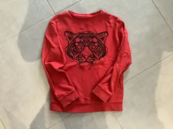 Pull Kiabi  rouge 8 ans