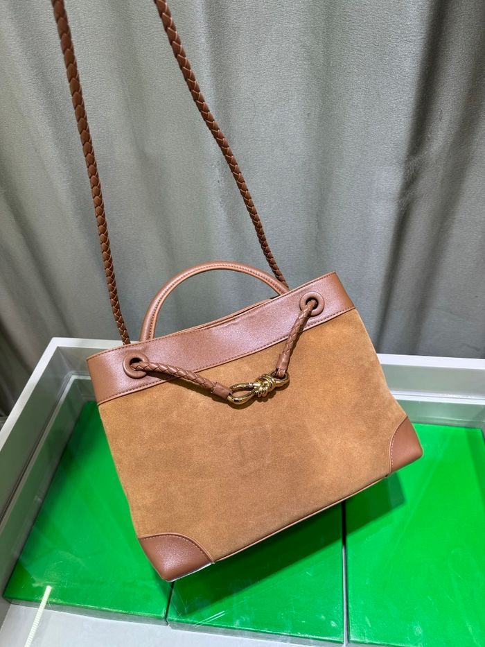BOTTEGA VENETA Winter24 - photo numéro 6