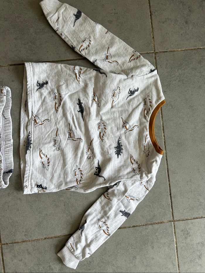 Pyjama - photo numéro 2