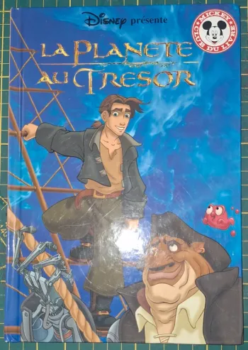 Livre disney en très bon état "la planète au trésor"