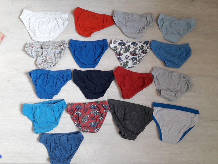 17 slips 4-5 ans - photo numéro 2