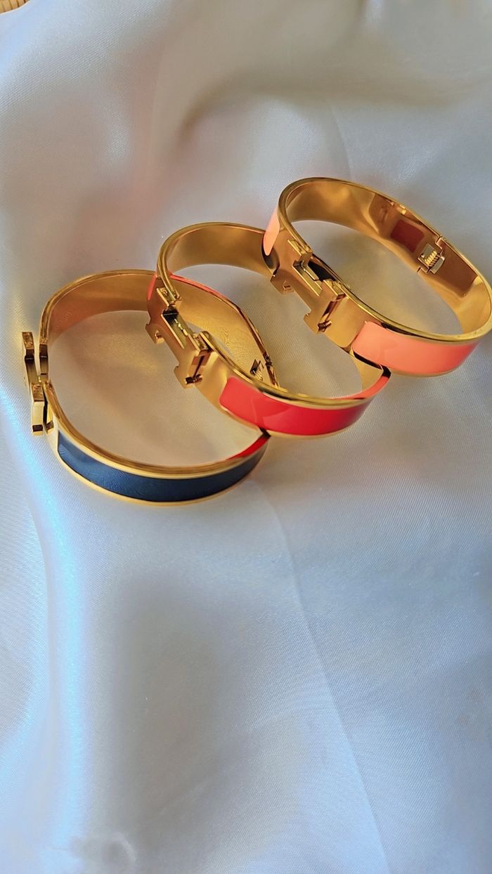 Très joli bracelet jonc - photo numéro 2