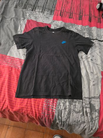 T-shirt  Nike en taille S