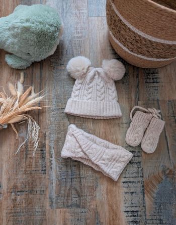 Bonnet tour de cou mouffles 0/6 mois