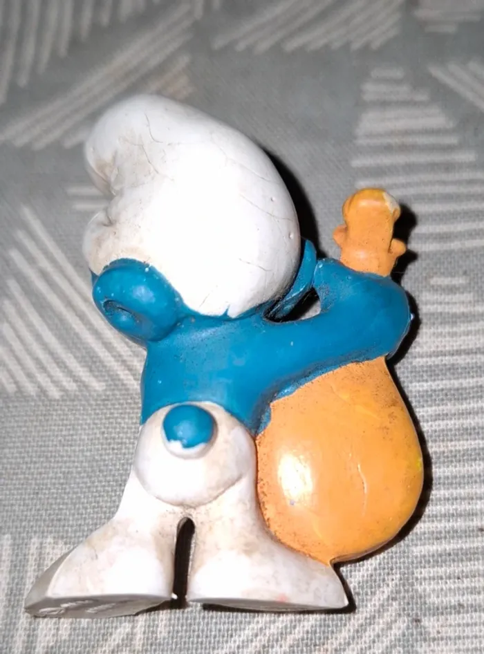 Deux  figurines des shchtroumpfs - photo numéro 5