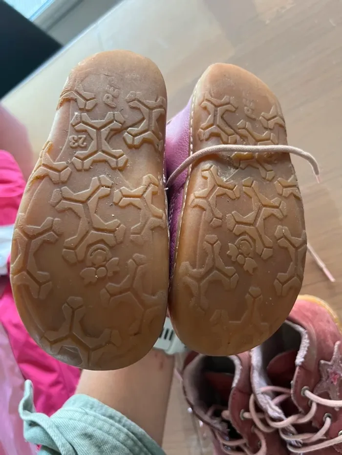 Lot chaussures souple 19 au 23 premier pas fille - photo numéro 11