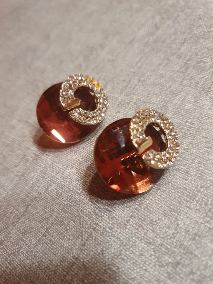 Boucles d'oreilles Pierres et strass