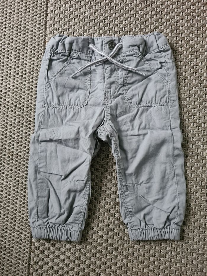 Lot de 2 Pantalons gris - 6 mois - photo numéro 5