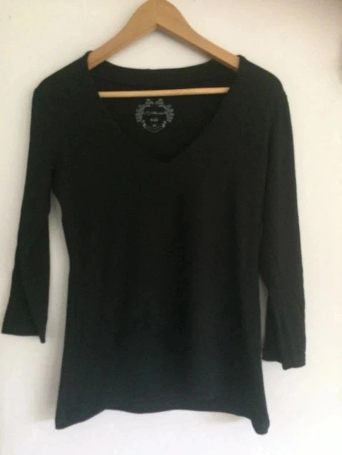 Haut noir manches 3/4