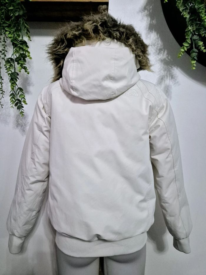 Veste d'Hiver The North Face - Blanc Cassé avec Capuche en Fourrure - photo numéro 2