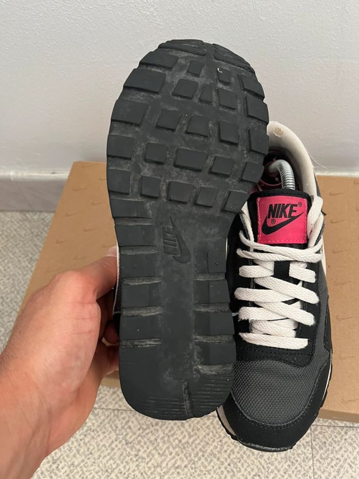 Baskets Nike Pegasus Taille (37.5) - photo numéro 8