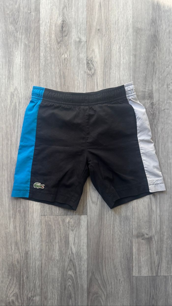 Short Lacoste - photo numéro 2