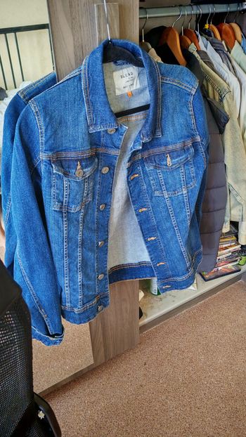 Veste en jeans bleue t.s.