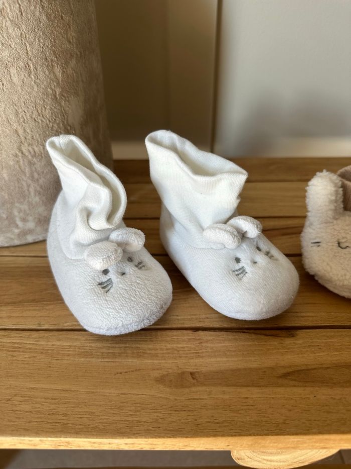 Lots de 2 pantoufles bébé - photo numéro 2