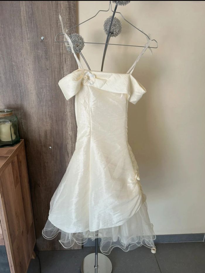 Robe de cérémonie petite fille - photo numéro 2