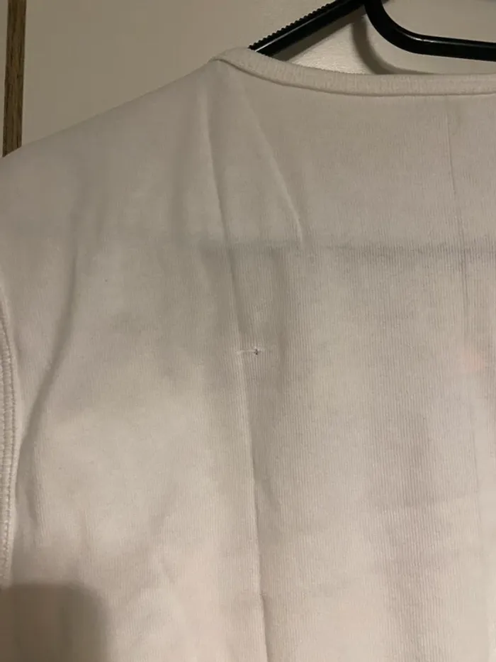 Débardeur blanc à dentelle - photo numéro 4