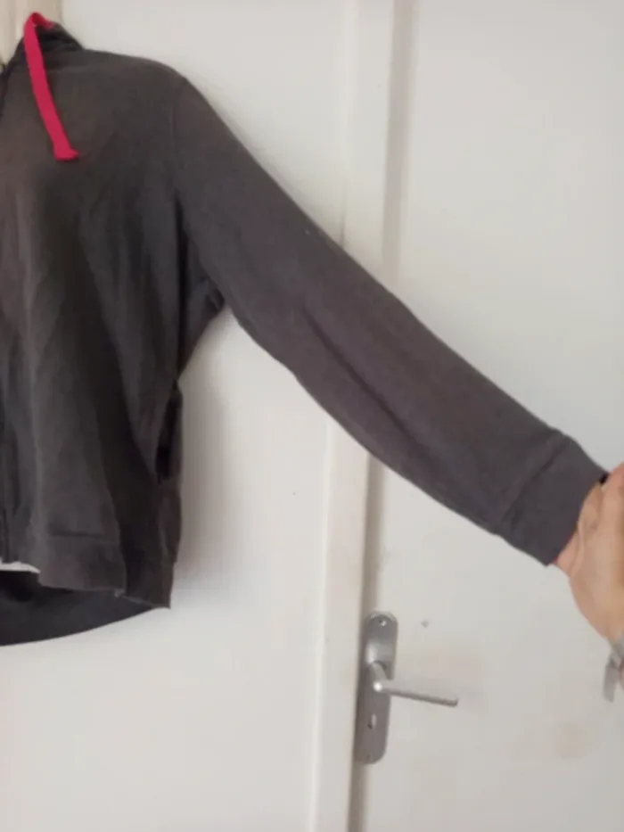 Veste à capuche femme - photo numéro 2