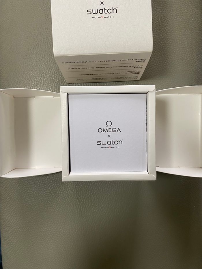 Montre Omega x Swatch Speedmaster Moonswatch - photo numéro 3