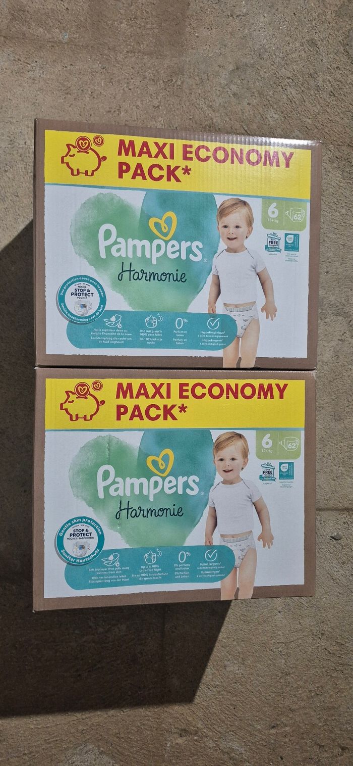 Lot de 124 couches Pampers Harmonie Taille 6